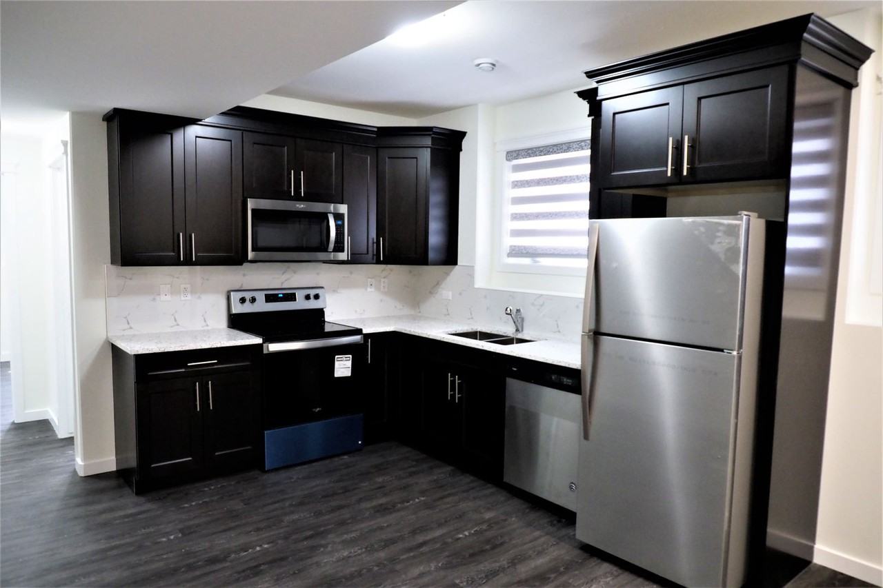 2 Bedroom Lower Suite in Aspen Ridge - Photo 2 of 7