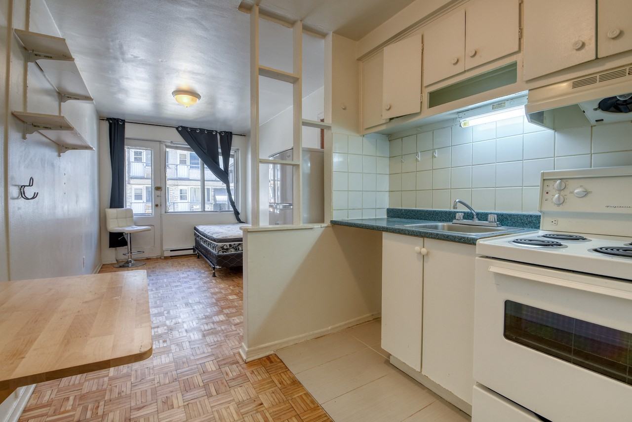 Lorne Avenue - Photo 2 of 28