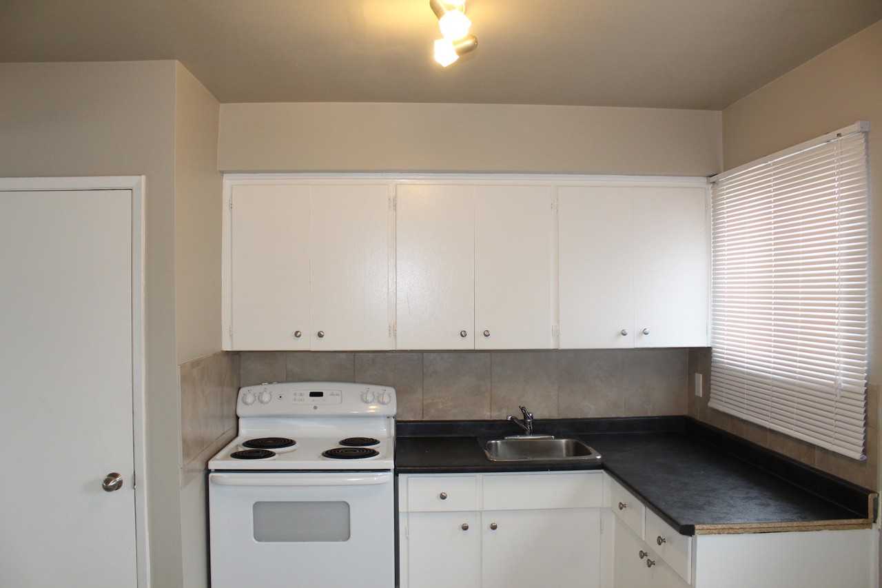 Wedgewood Homes Apartments 12235 129a St Nw, Edmonton, AB T5L 1K5