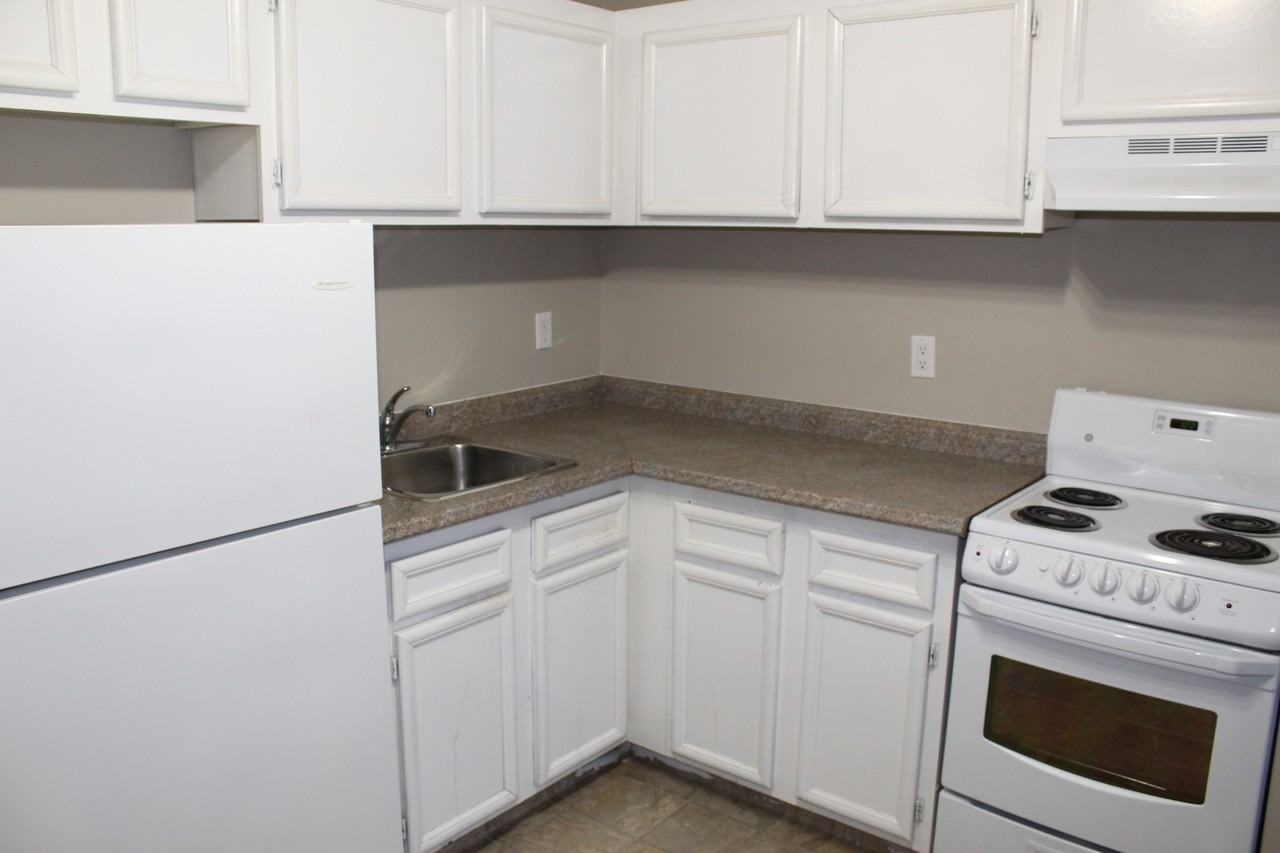 Assiniboine Apartments in River Heights, Saskatoon, SK S7K 1H2 Zumper