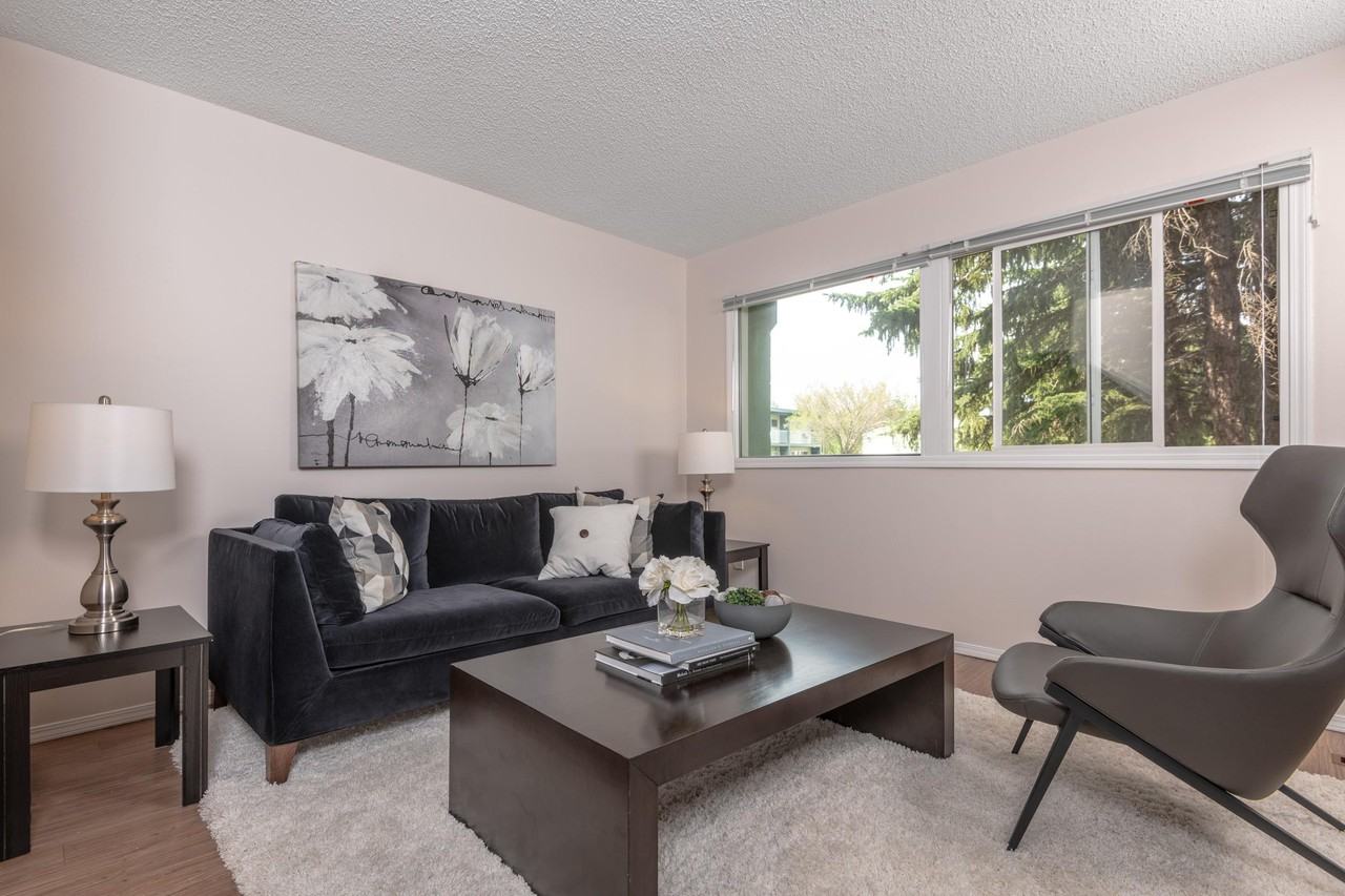 Wellington Park Townhomes Apartments 14001 135a Ave Nw, Edmonton, AB