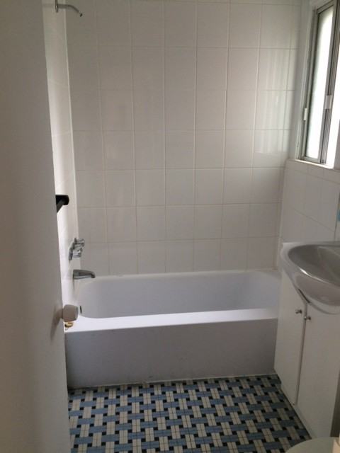 2410-2420 MADISON - Photo 2 of 9