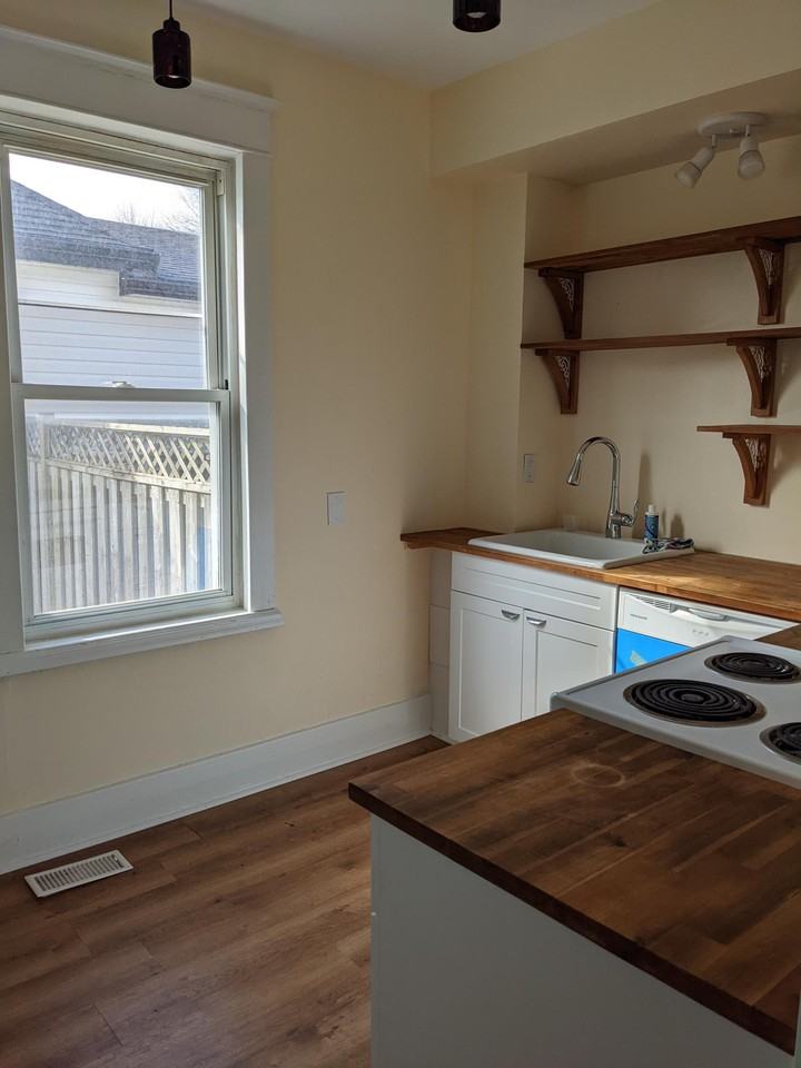 251 Elgin Apartments in Hamilton Road, London, ON N5Z 2V2 Zumper