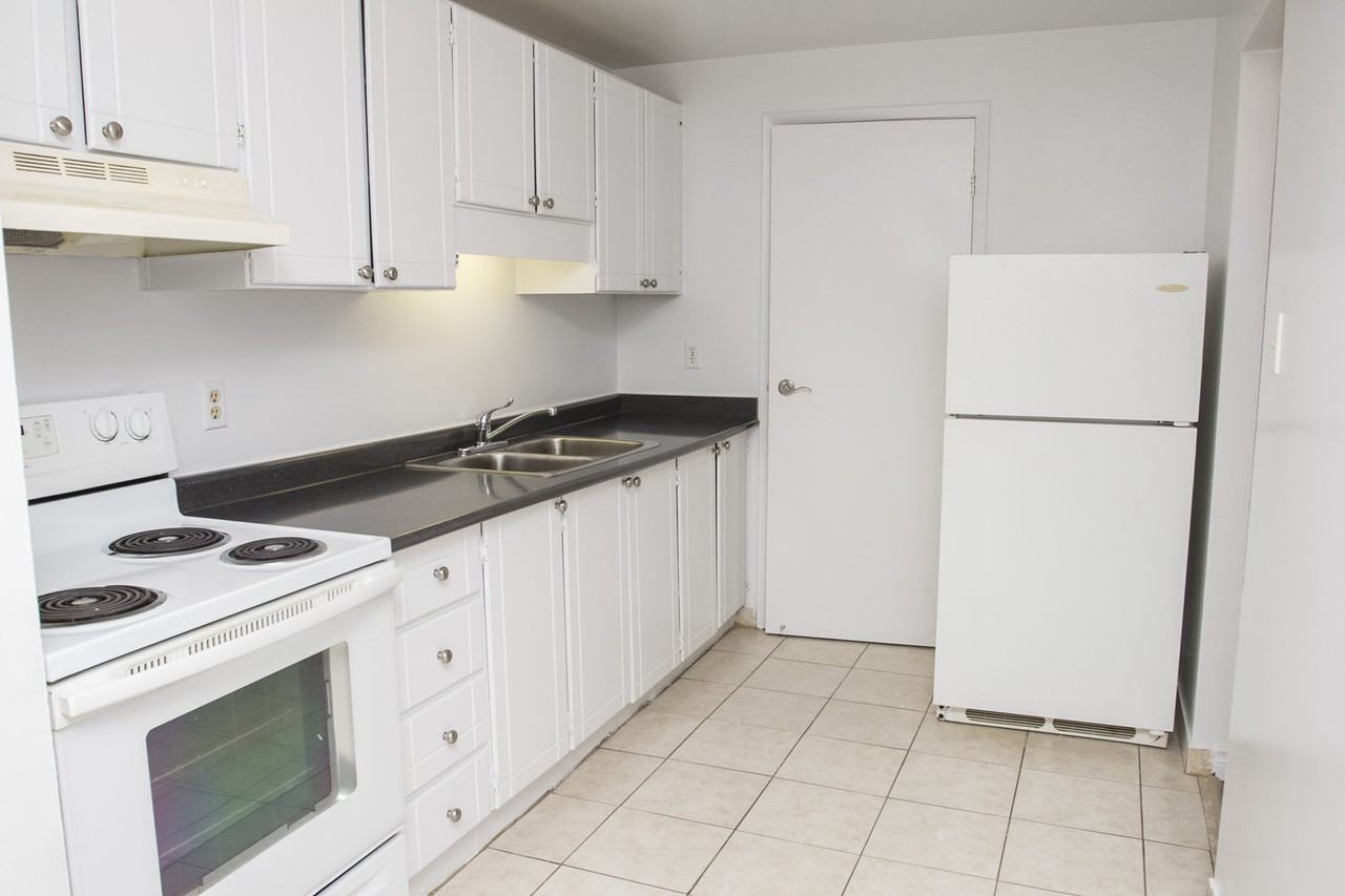 137-141 Woodside Avenue Apartments - Photo 3 of 7