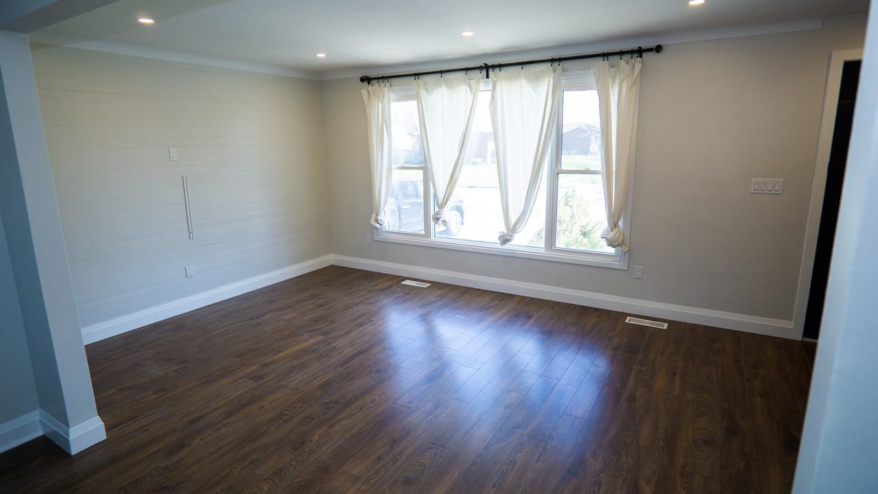 87 Eastdale Crescent Upper Unit Apartments 87 Eastdale Cres, Welland, ON L3B 1E9 Zumper