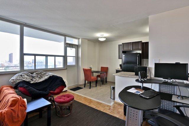 45 Oakmount Rd - Photo 2 of 50