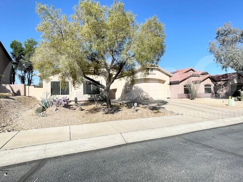 7347 N Thoreau Dr - Photo 2 of 29