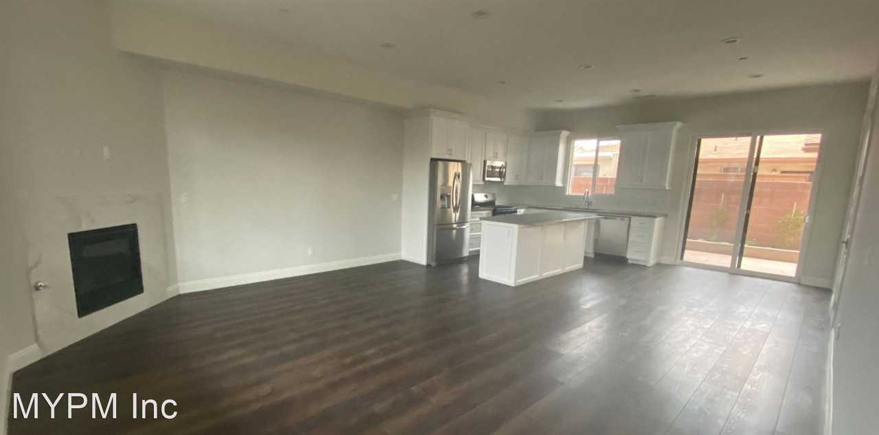 2602 Pacific Coast Hwy - Photo 3 of 17