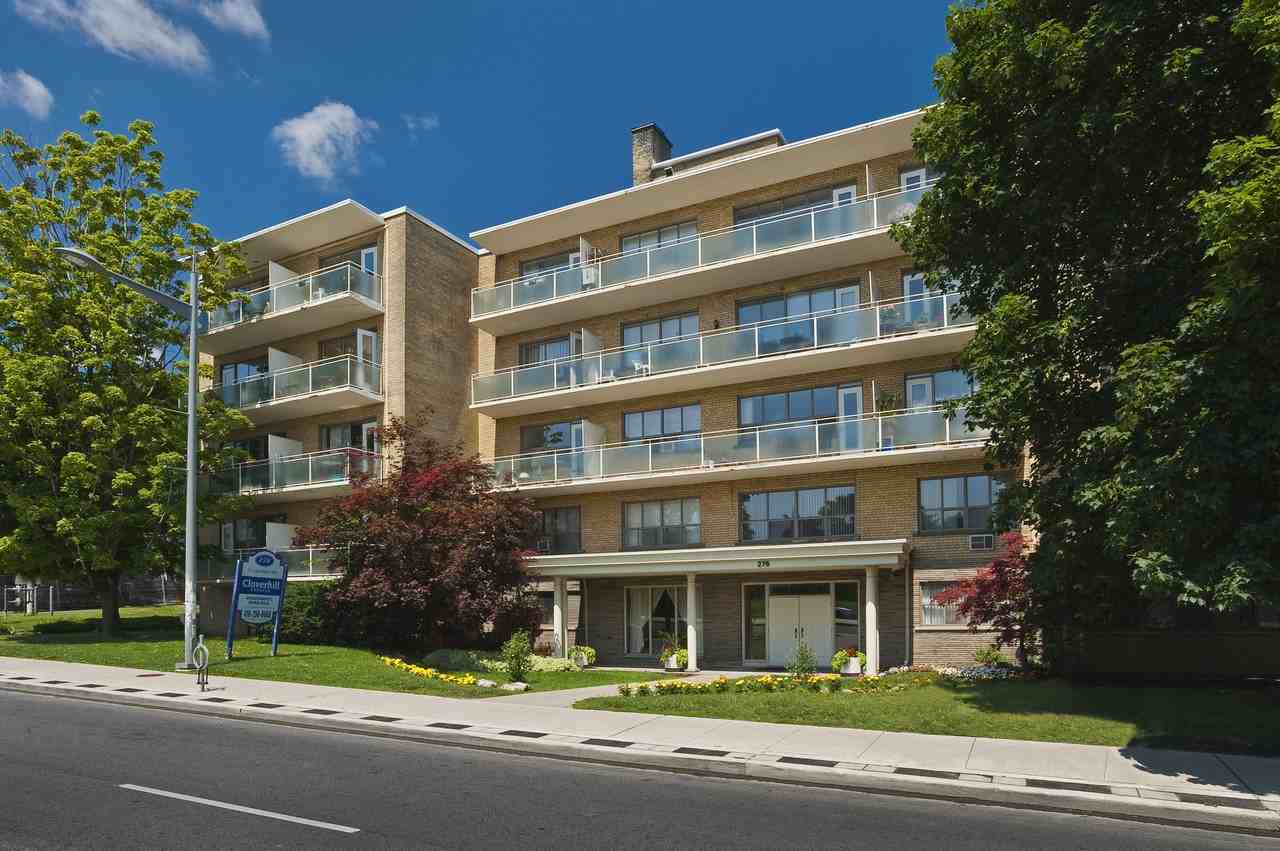 Cloverhill Estates Apartments 276 St Clair Ave W, Toronto, ON M4V 1R9