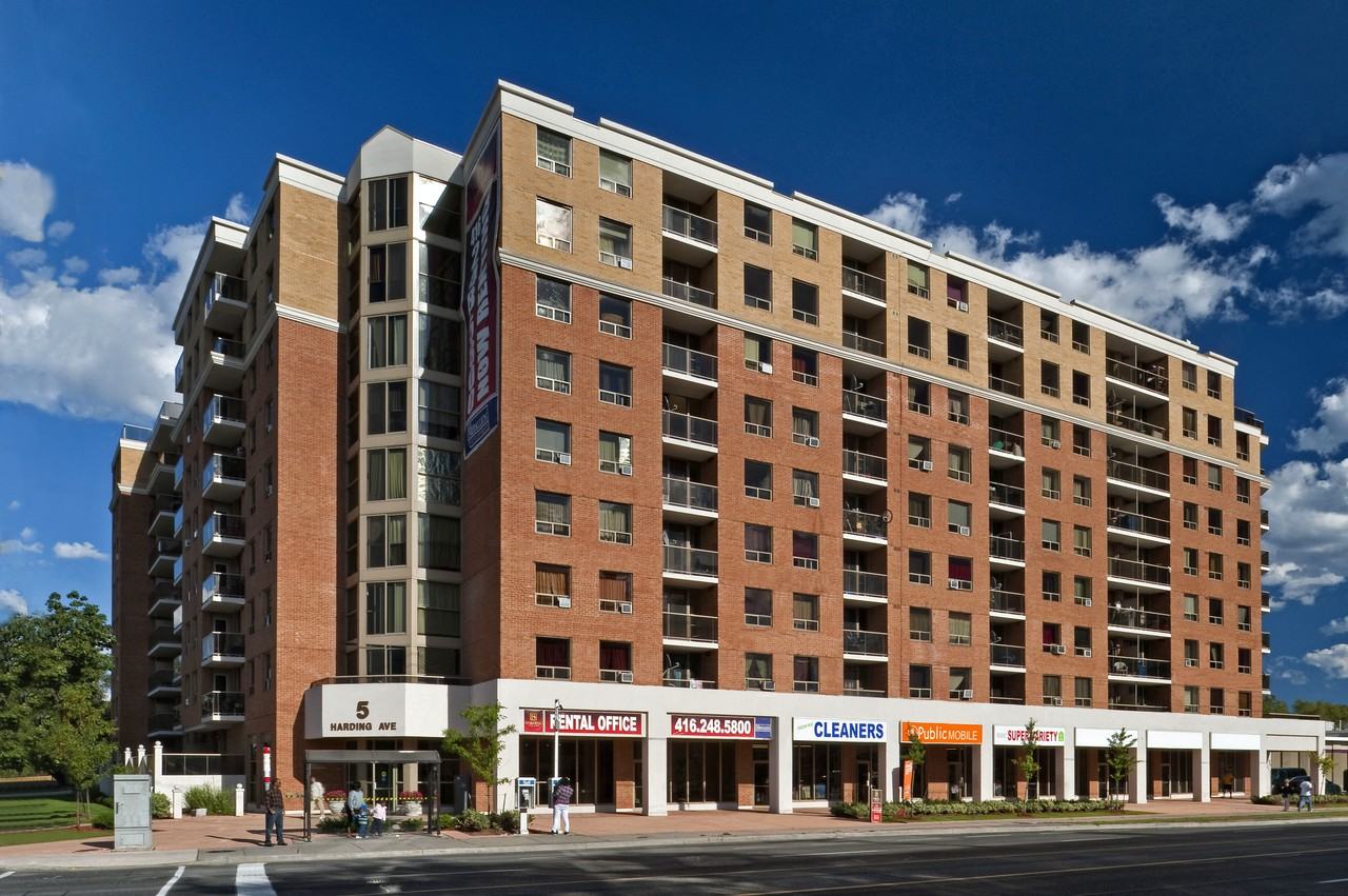 Harding Square - Photo 2 of 6