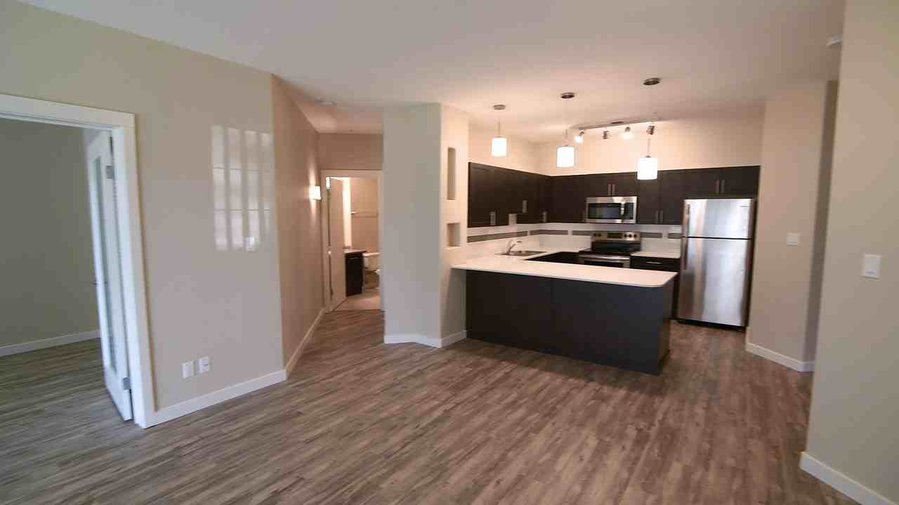 The Residences of 104th Apartments 11230 104 Ave Nw, Edmonton, AB T5K