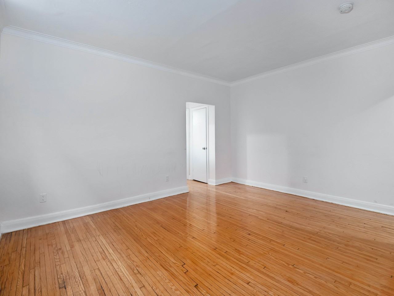 O'Connor Apartments - Photo 6 of 8