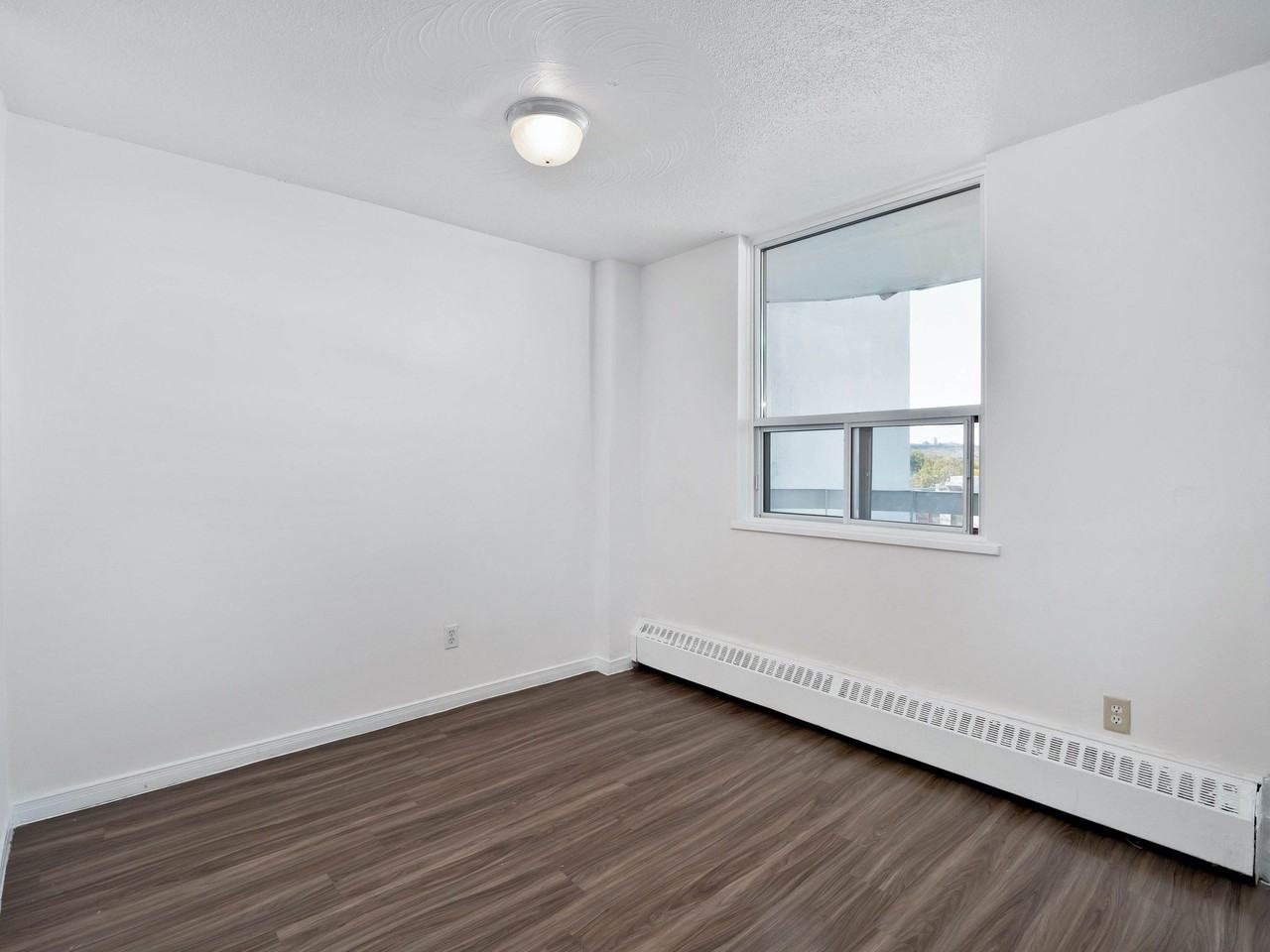 Melvin Apartments 221 Melvin Ave, Hamilton, ON L8H 2K1 Zumper