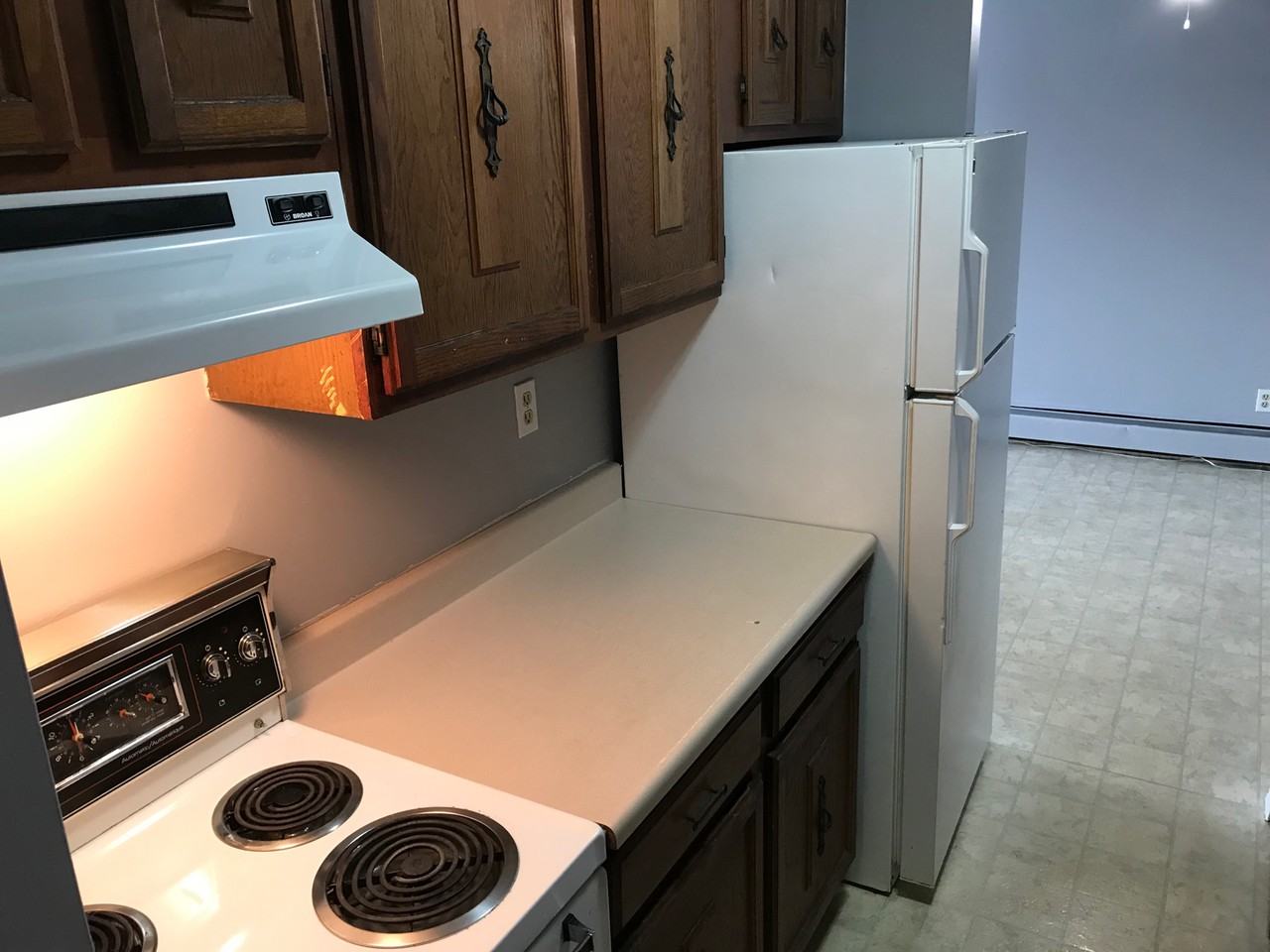 Bonnie Doon Manor - Photo 3 of 7