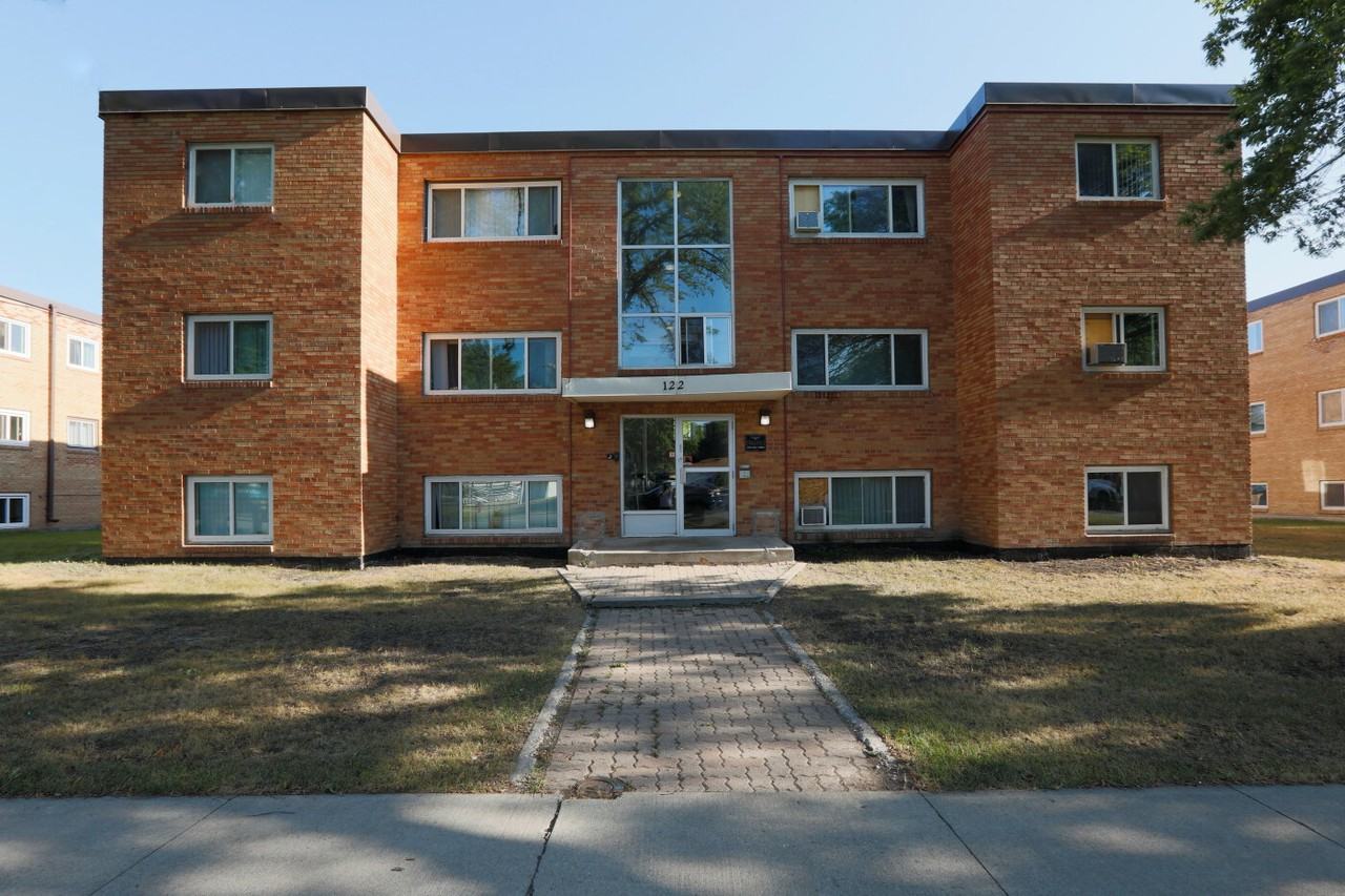 Sheldon Manor Apartments 122 Kildare Ave E, Winnipeg, MB R2C 0P2 Zumper