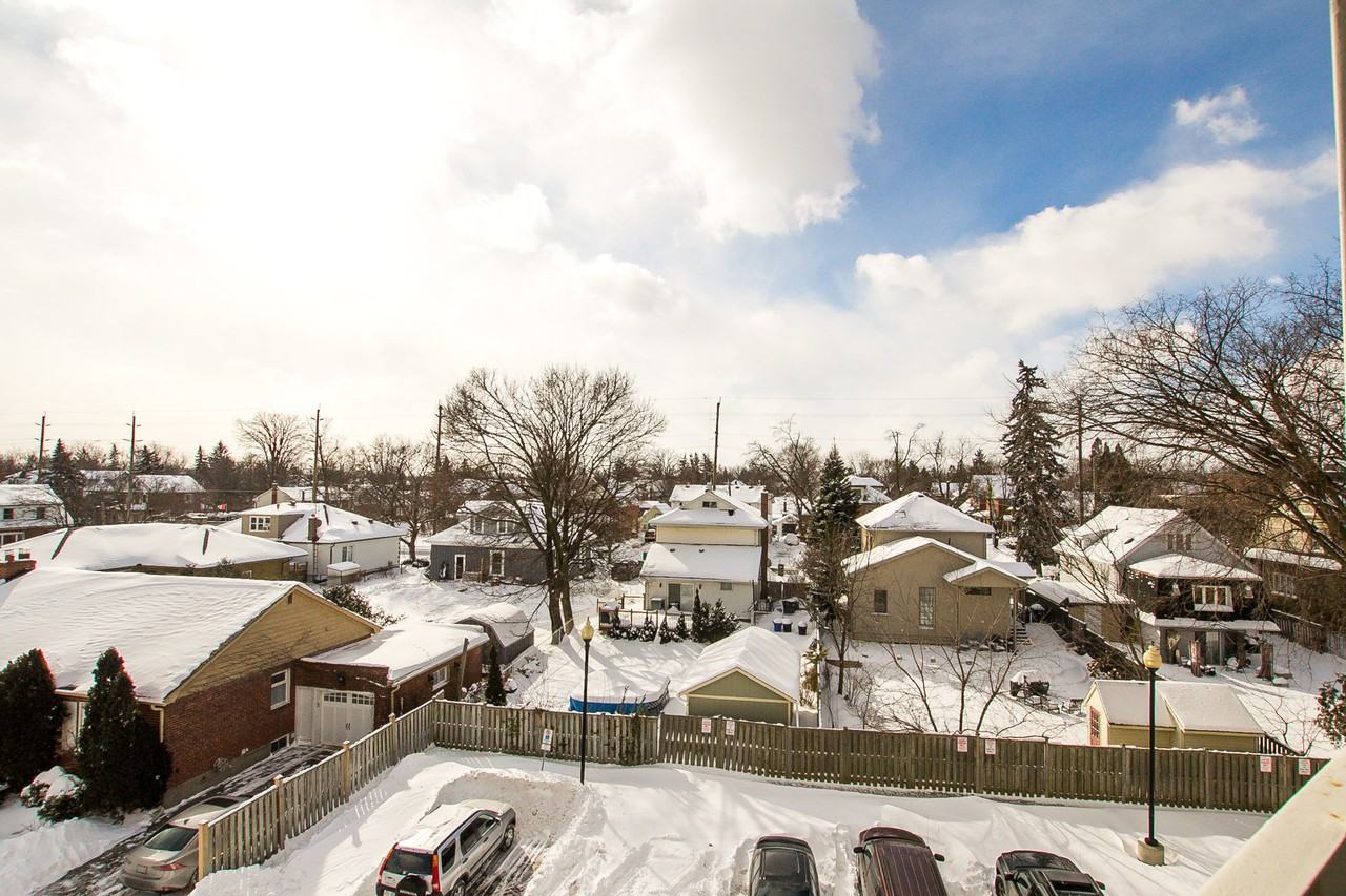 Park Hill Apartments 15 Park Hill Crt, Brampton, ON L6Y 1P6 Zumper