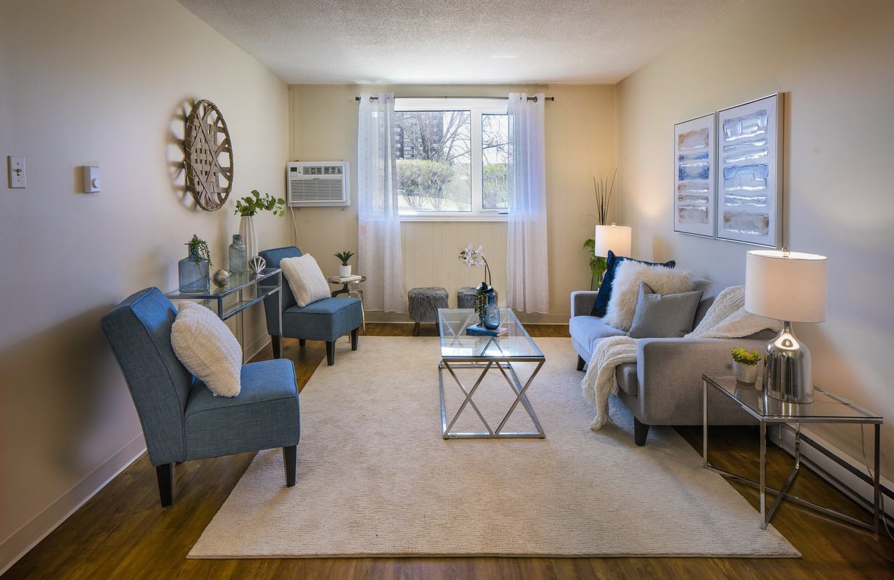 Park Apartments 1681 Pembina Hwy, Winnipeg, MB R3T 2G6