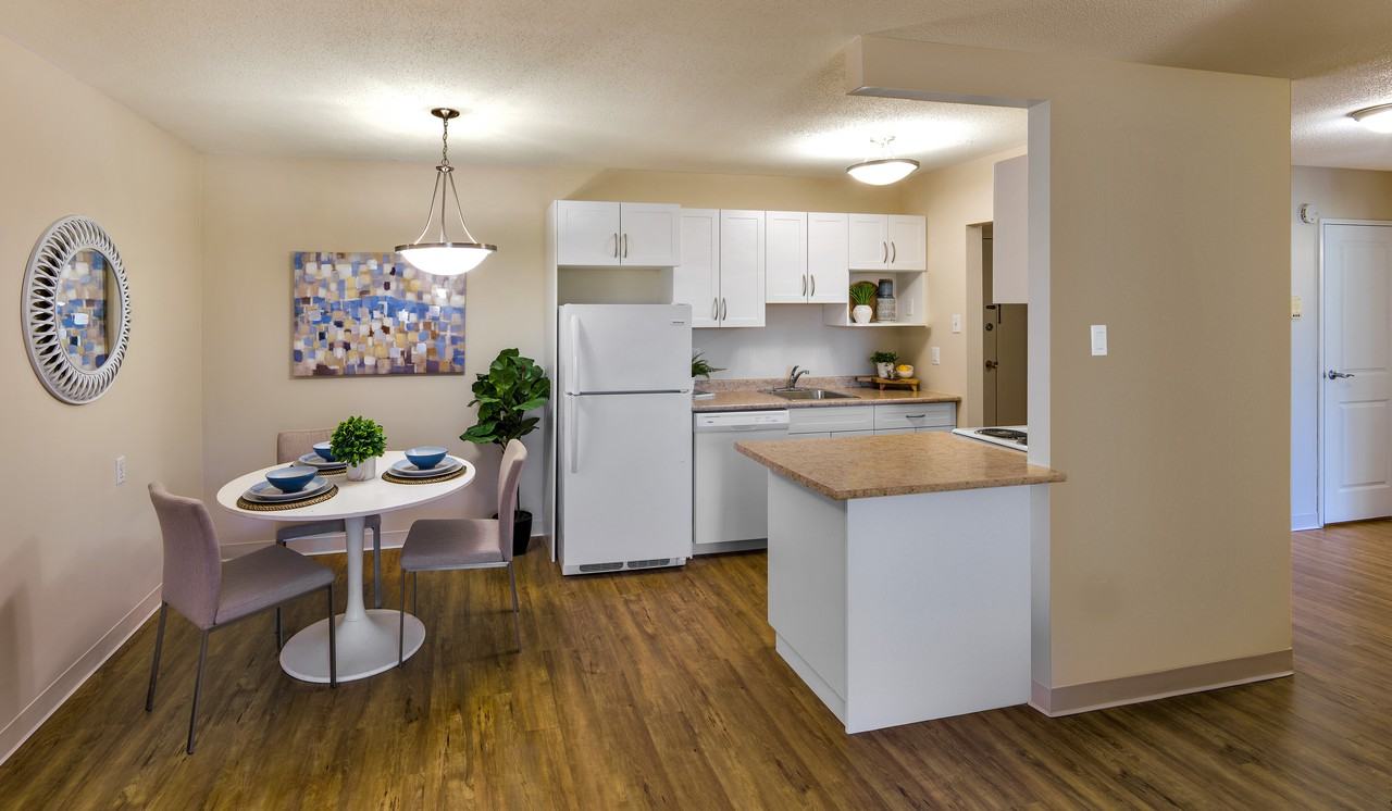 Park Apartments 1681 Pembina Hwy, Winnipeg, MB R3T 2G6