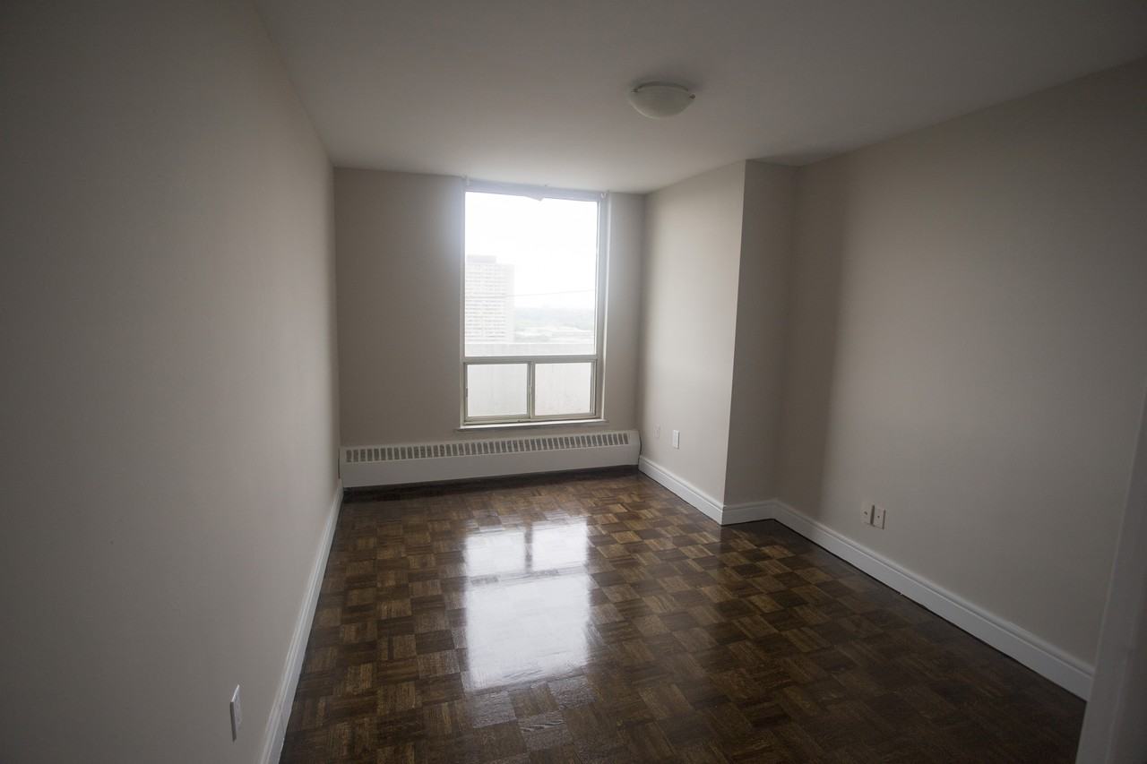 25 Cedarcroft Blvd Apartments in Westminster, Toronto, ON M2R 2Z3 Zumper