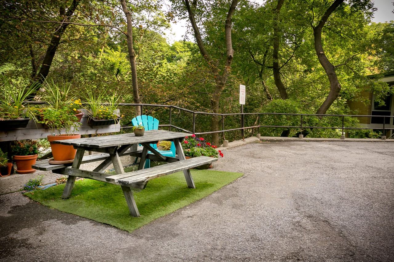 40 Park Road - Photo 4 of 50