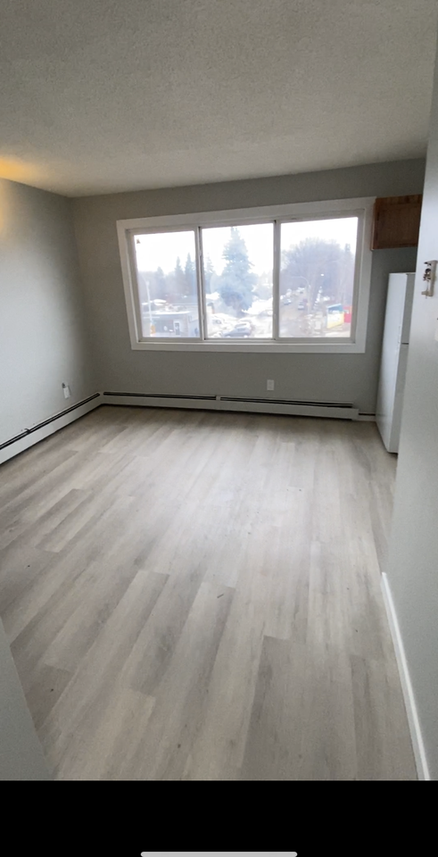 Plaza 101 - Photo 2 of 6