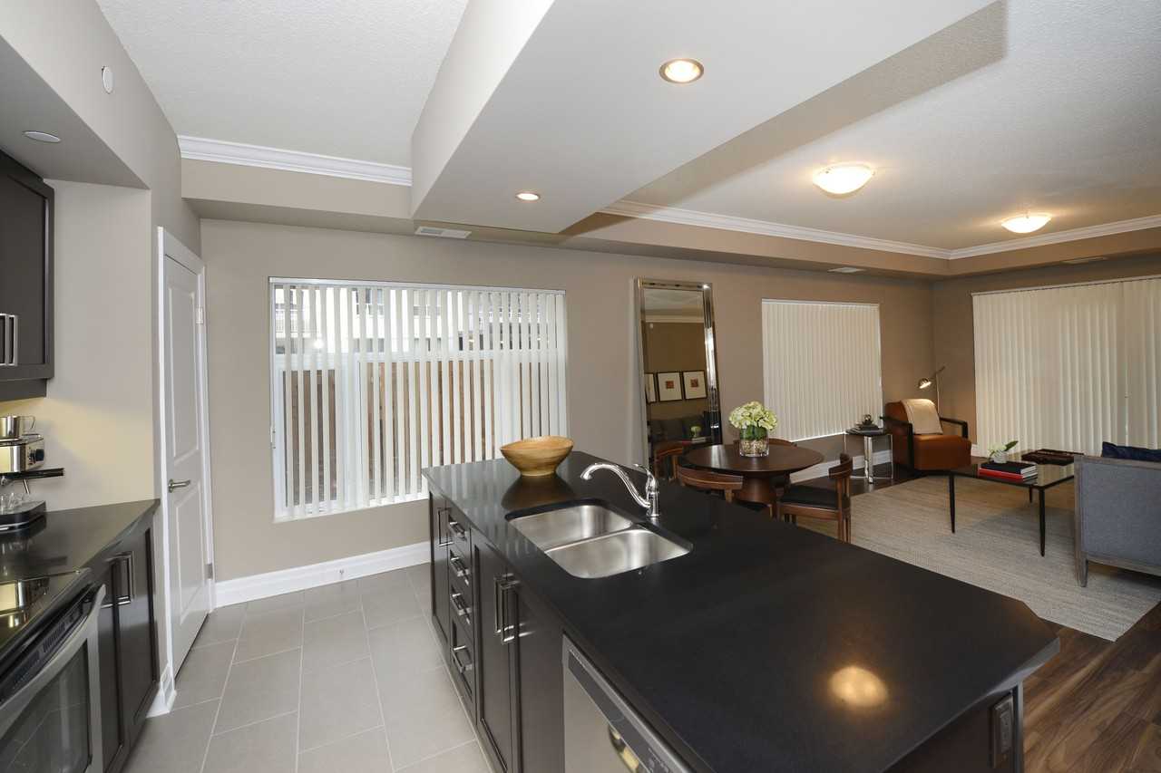 Westmount Estates III Apartments 315 Southdale Rd W, London, ON N6J