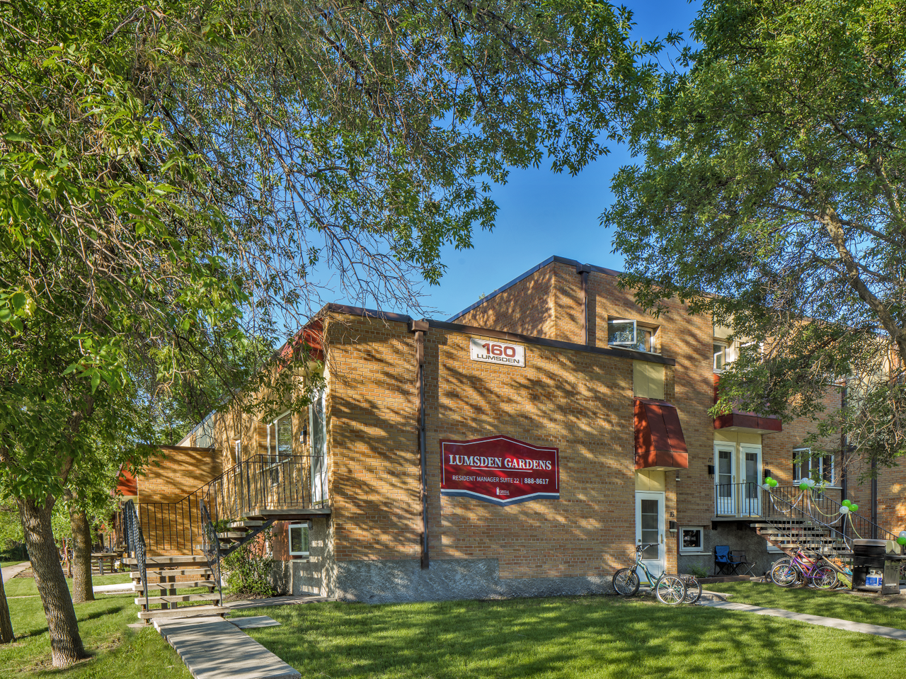 Lumsden Gardens Apartments 170 & 170 Lumsden Avenue, Winnipeg, MB R2Y