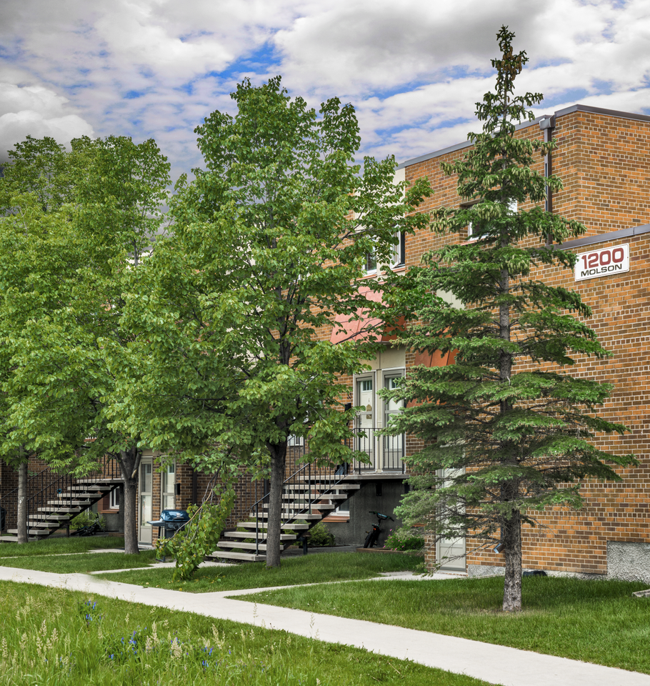 Molson Gardens Apartments 1200 Molson St 1200 122, Winnipeg, MB