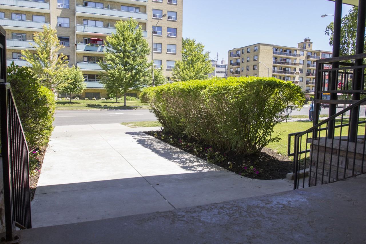 Thorncliffe Park - Photo 3 of 3