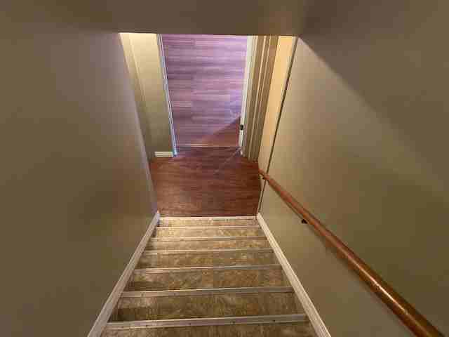 10204 83 Street - Photo 3 of 7