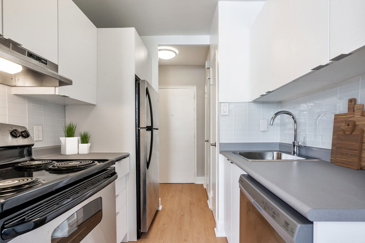 Midland Complex - Photo 3 of 16