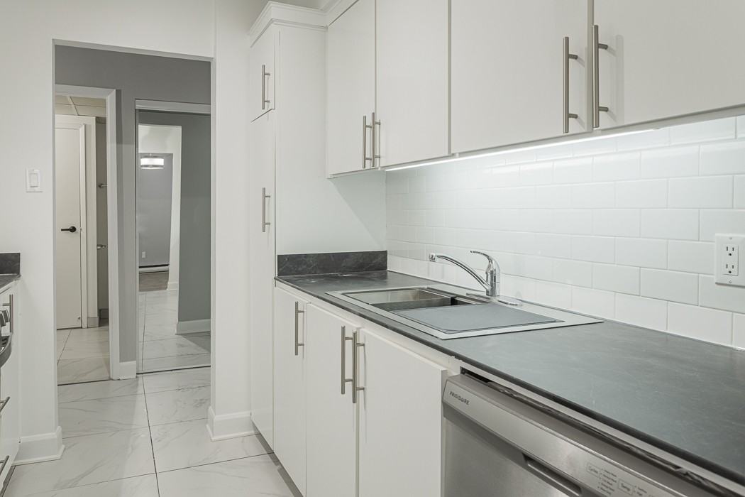 300 Rue Saint-Georges - Photo 3 of 24