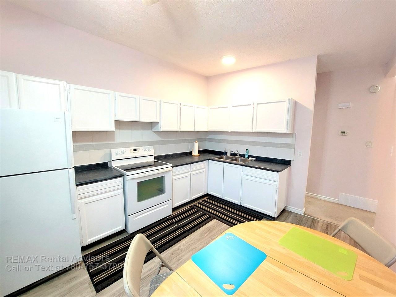 8930B 144 Ave Nw - Photo 2 of 19