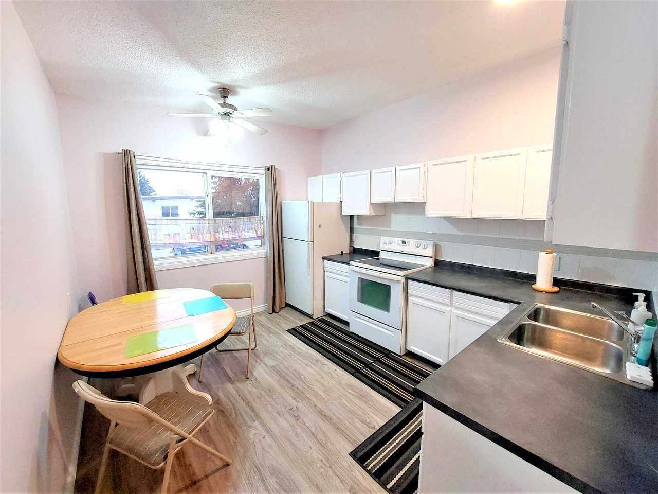 8930B 144 Ave Nw - Photo 3 of 19