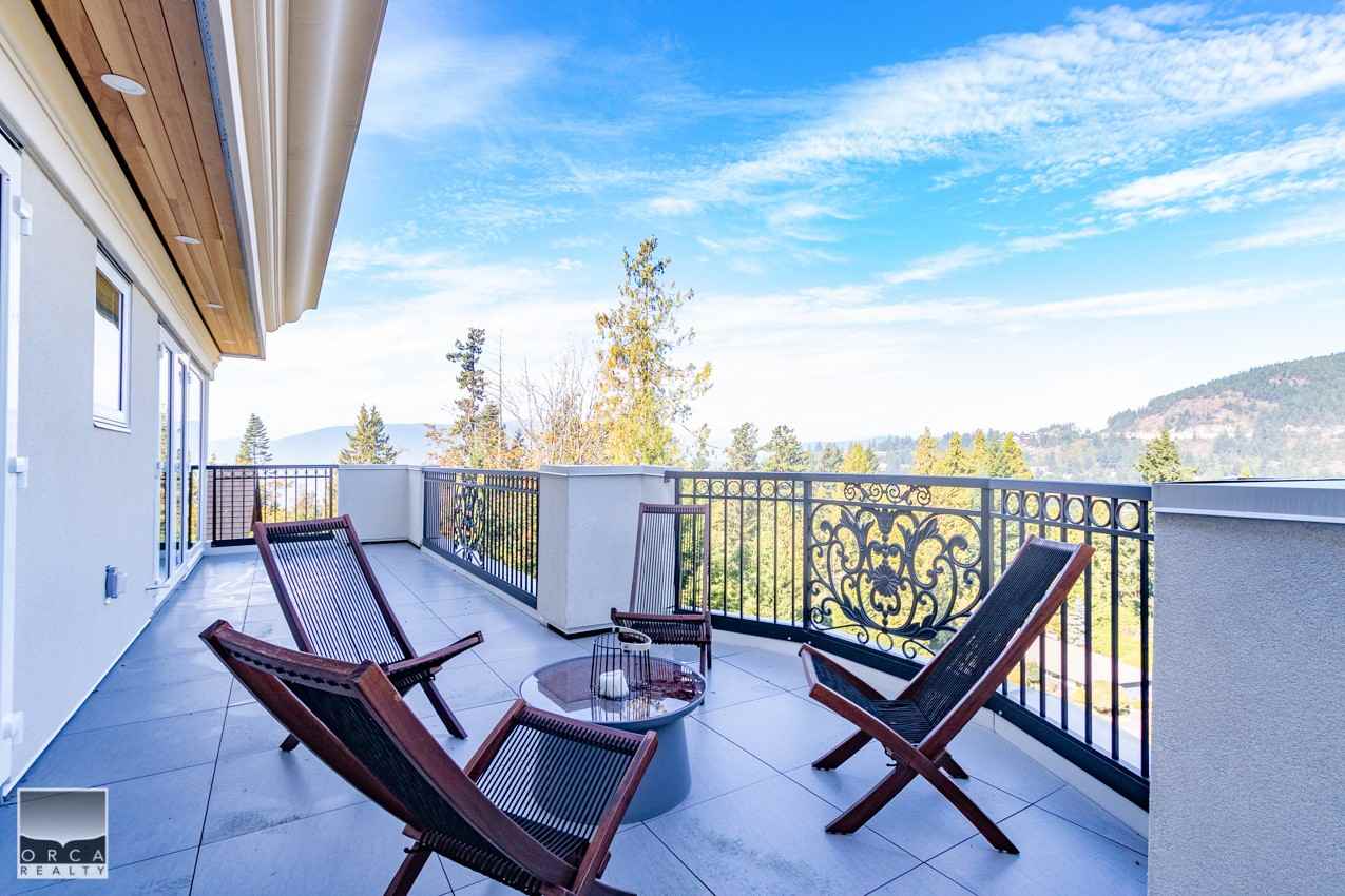 5417 Greentree Rd - Photo 2 of 22