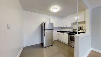 featured image of 4 Greentree Crt