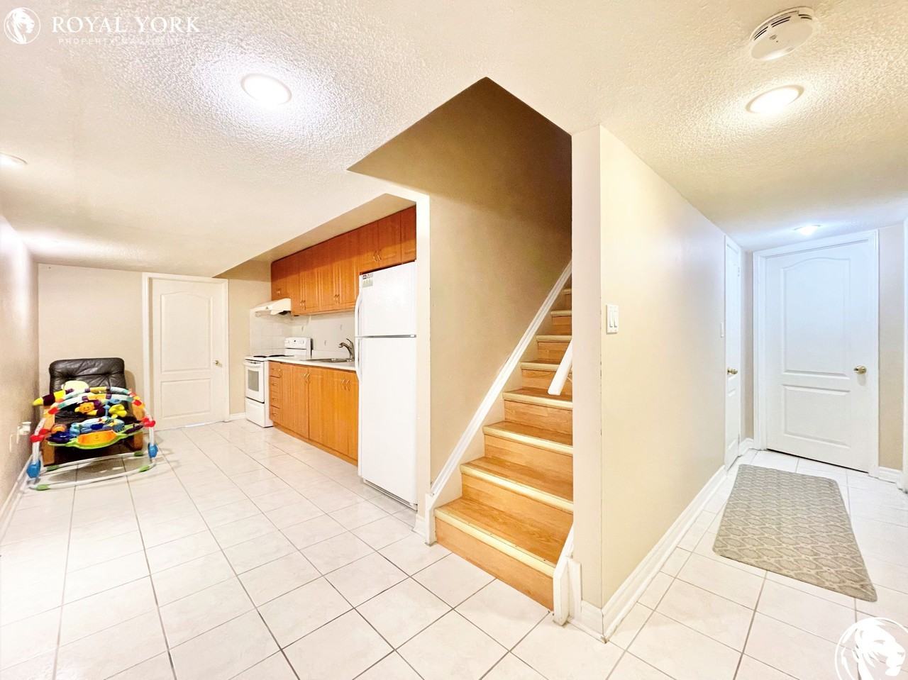 4 Jaguar St #2 - Photo 3 of 25