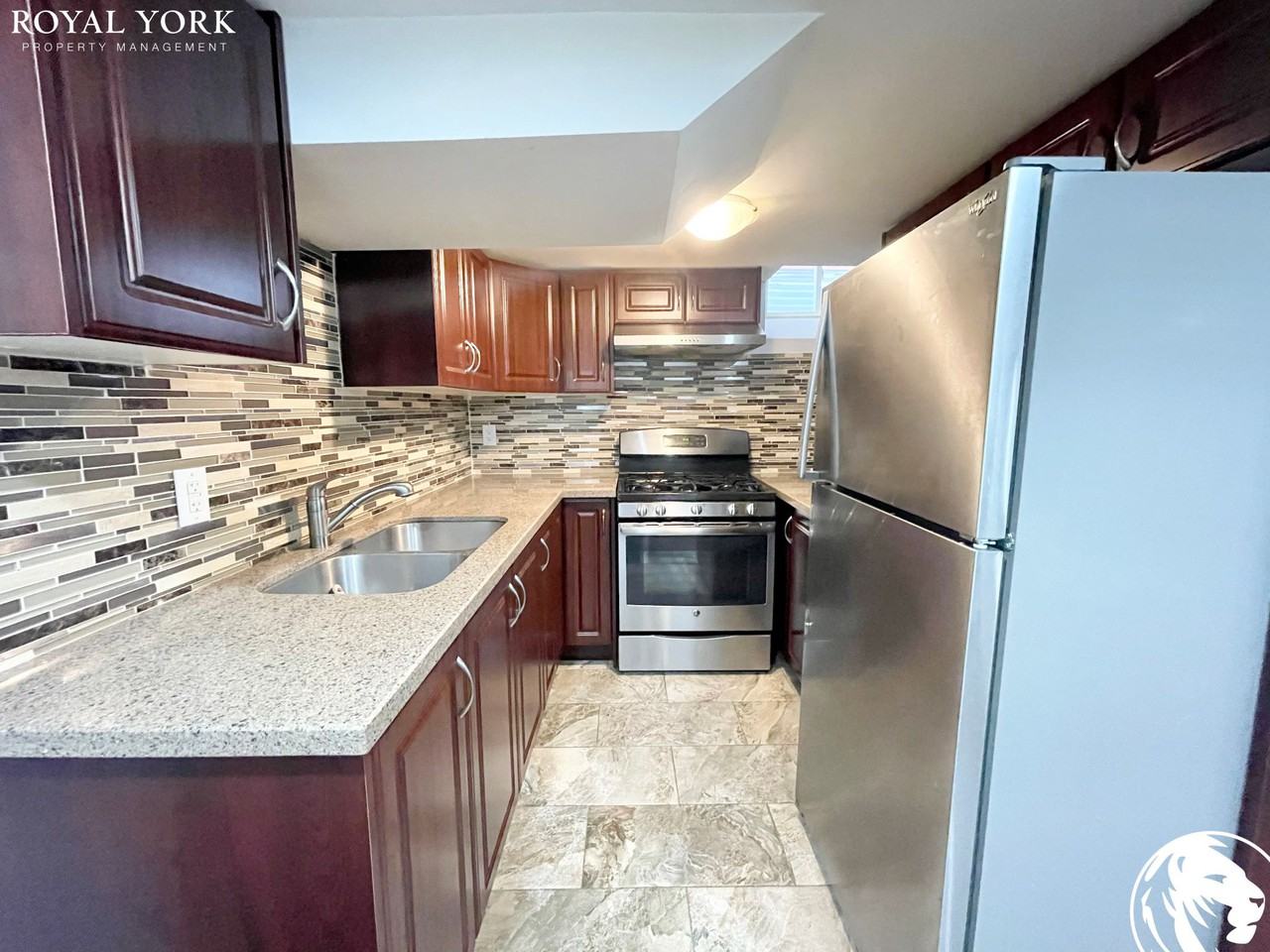 77 Riverhill Dr #2 - Photo 3 of 43