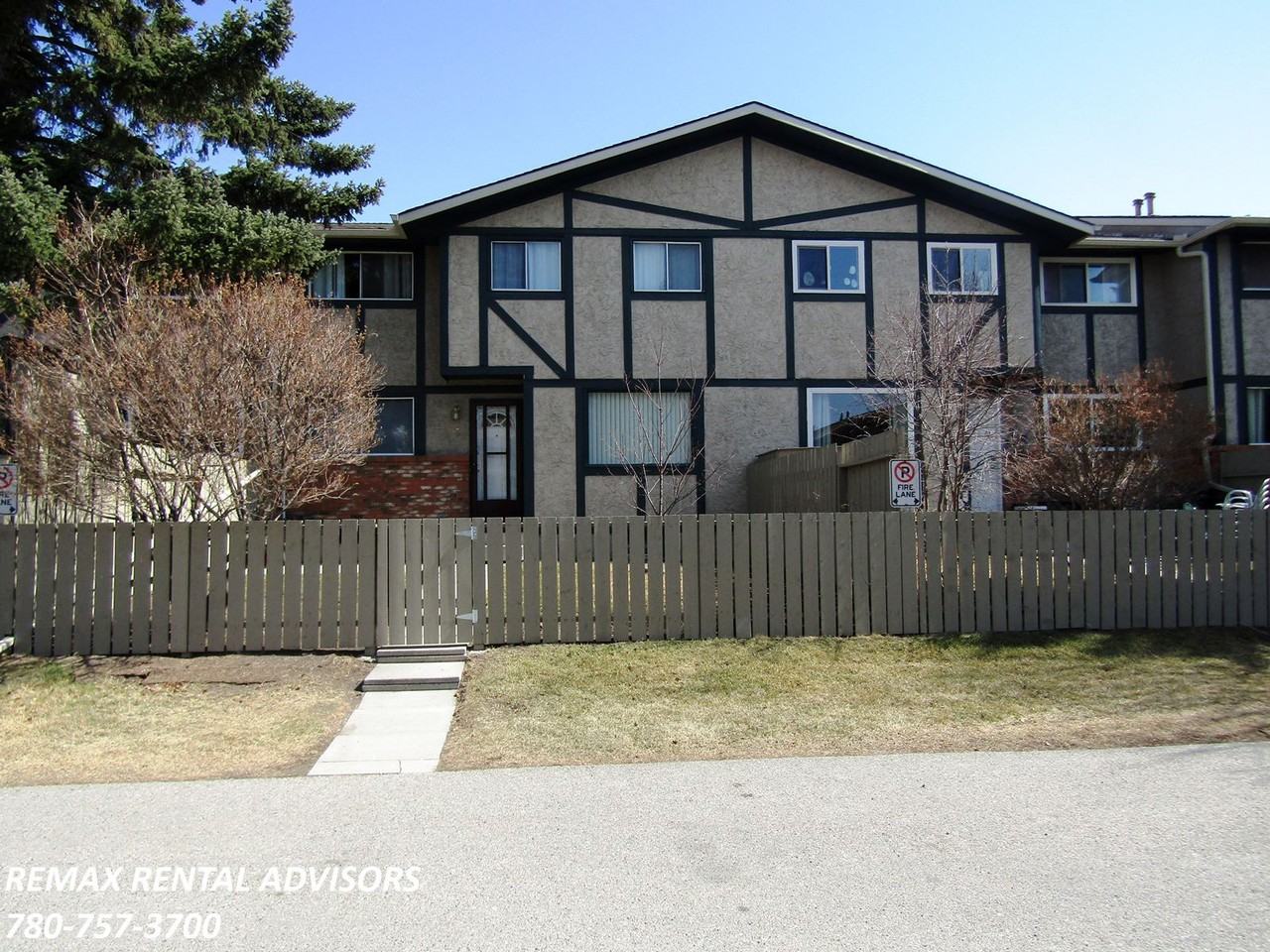 203 Lynnview Rd Se, Calgary, AB T2C 2C6 3 Bedroom House for $1,450 ...