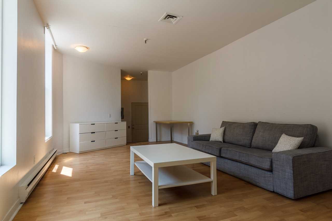 3915 Rue Saint-Denis #A - Photo 2 of 25