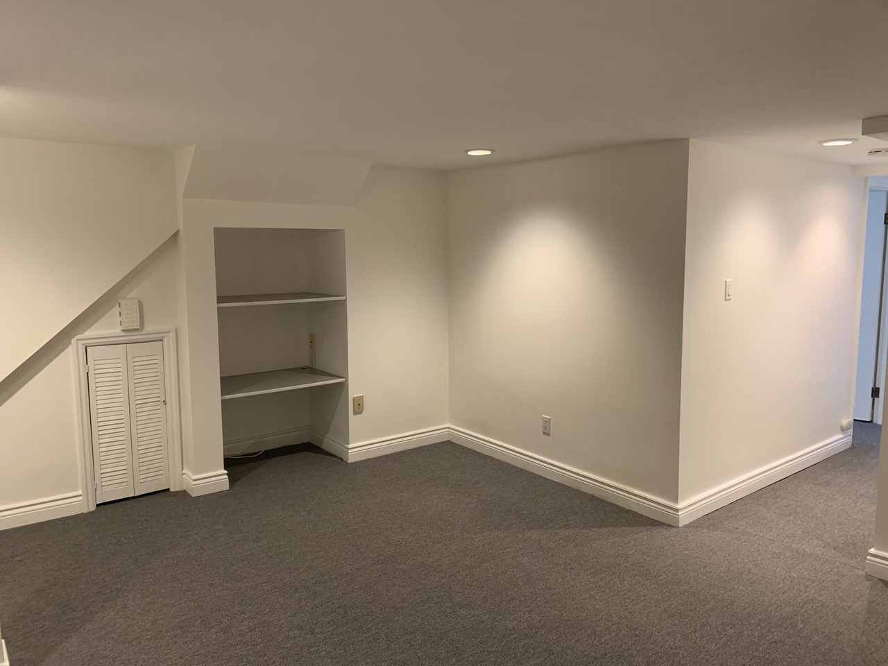 11A Nealon Ave - Photo 3 of 13