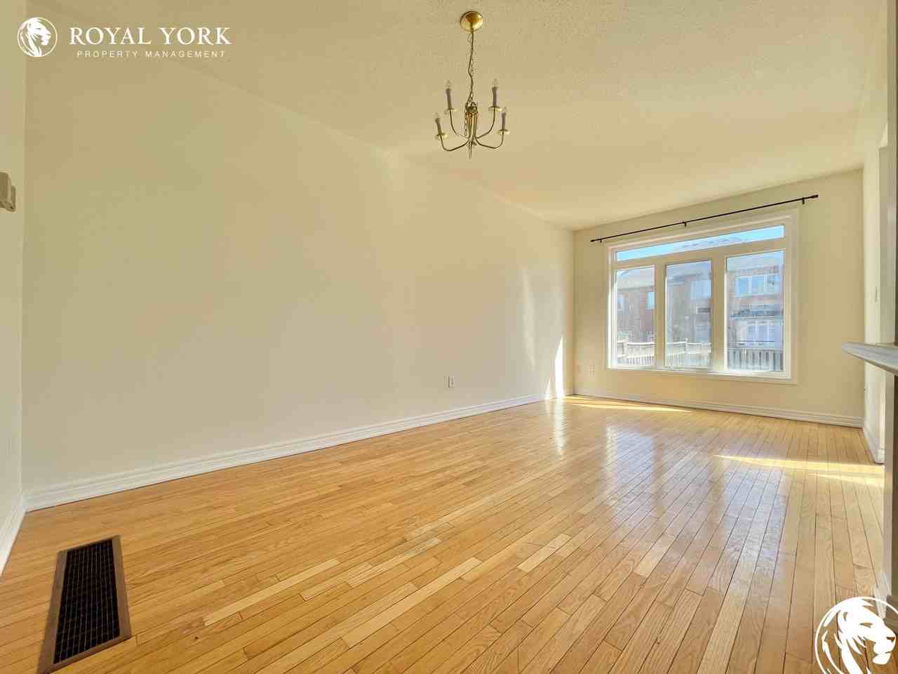 11 Whisperwood Rd - Photo 3 of 41