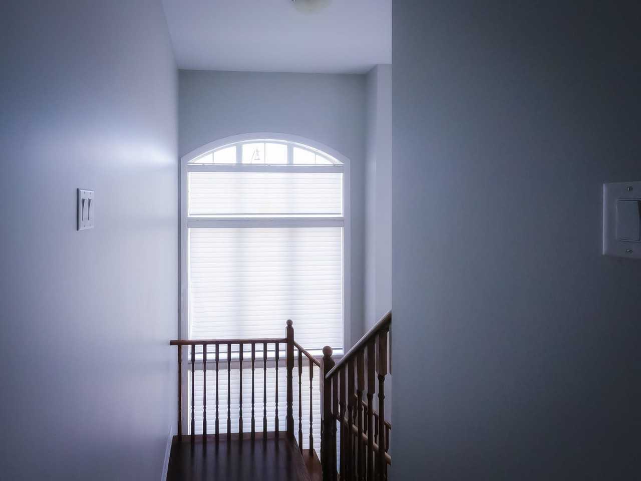 98 Humberstone Cres - Photo 3 of 10