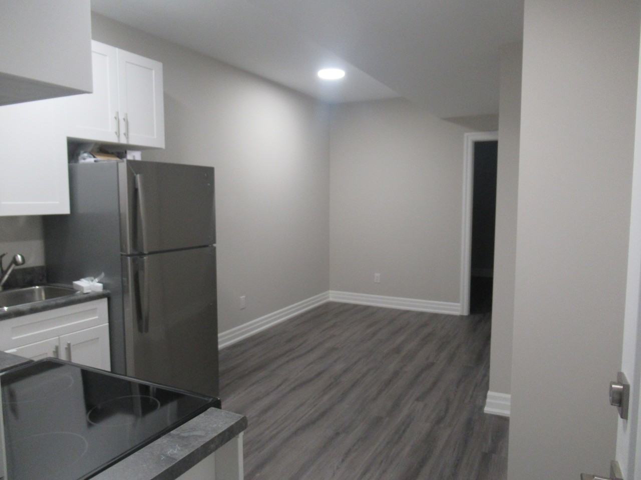 56 Stormont Ave - Photo 2 of 4