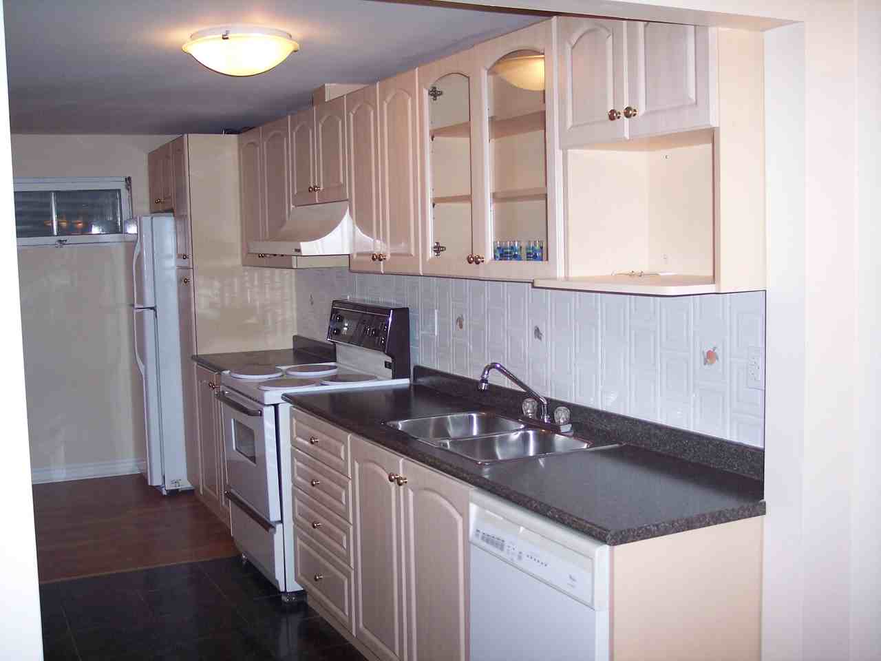 21 Drury Cres #BS - Photo 3 of 14
