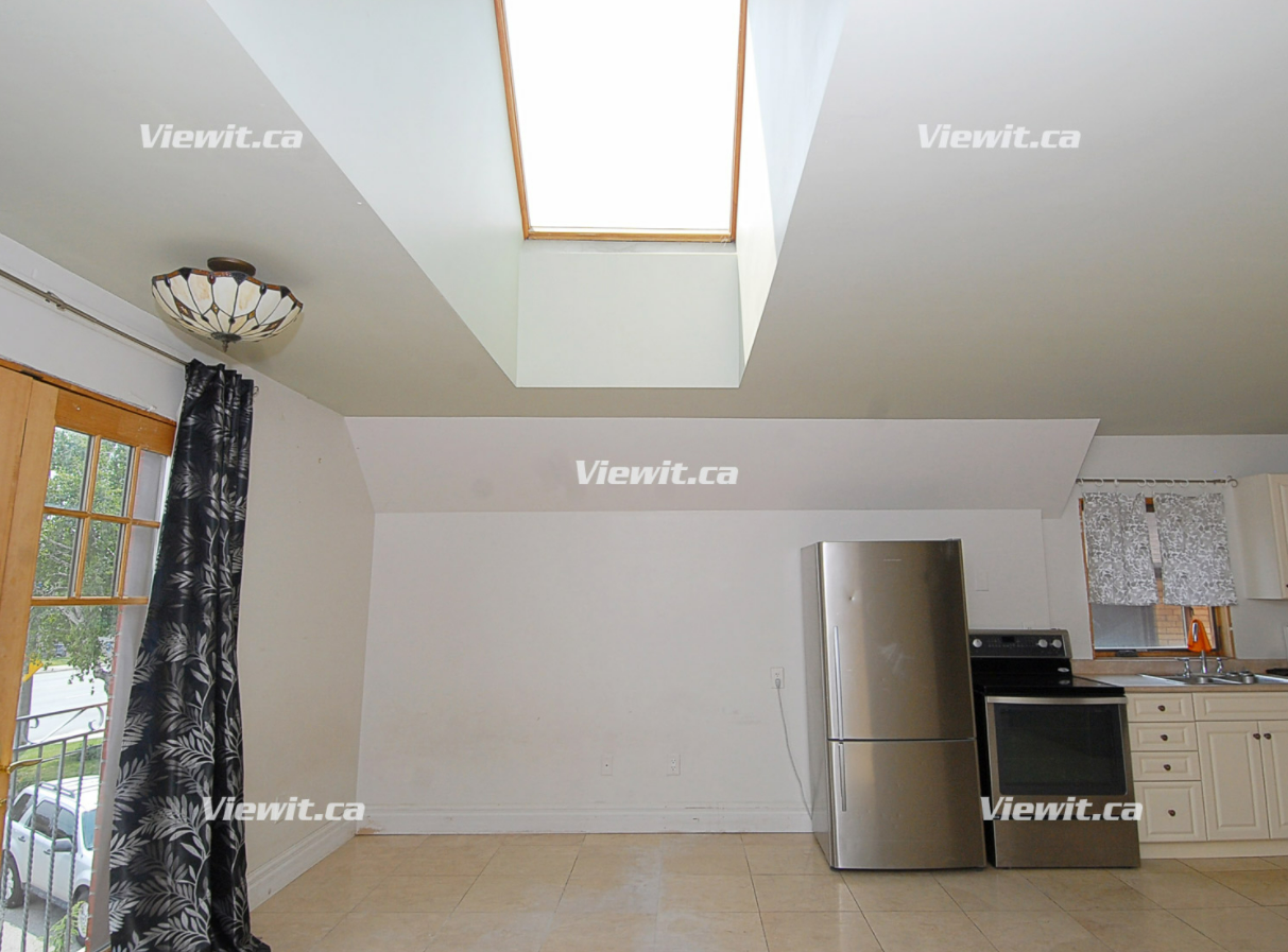 2330B Sheppard Ave W - Photo 2 of 10