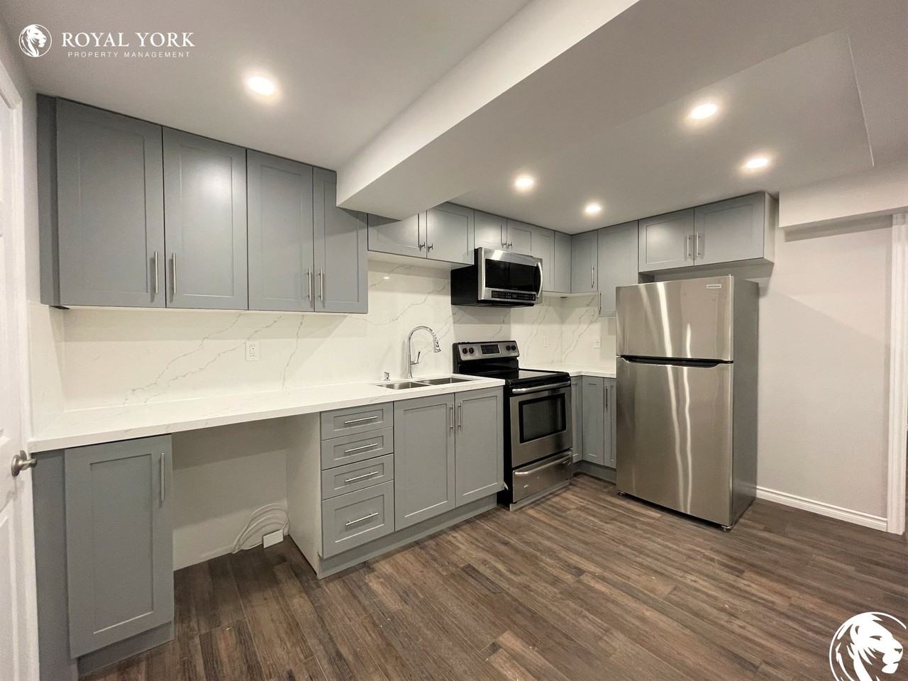 2492 Parkdale St #2 - Photo 2 of 31