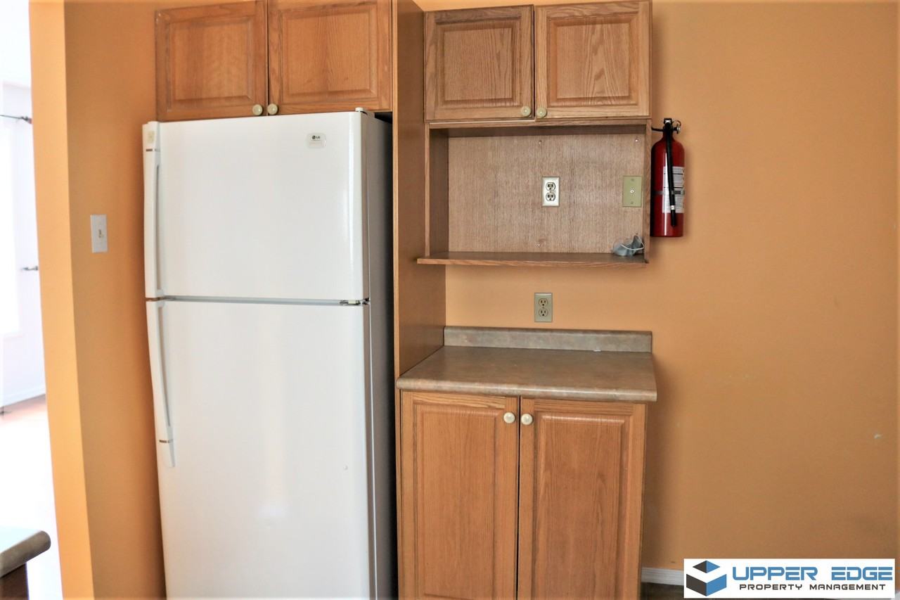 71 Killarney Ave - Photo 3 of 16