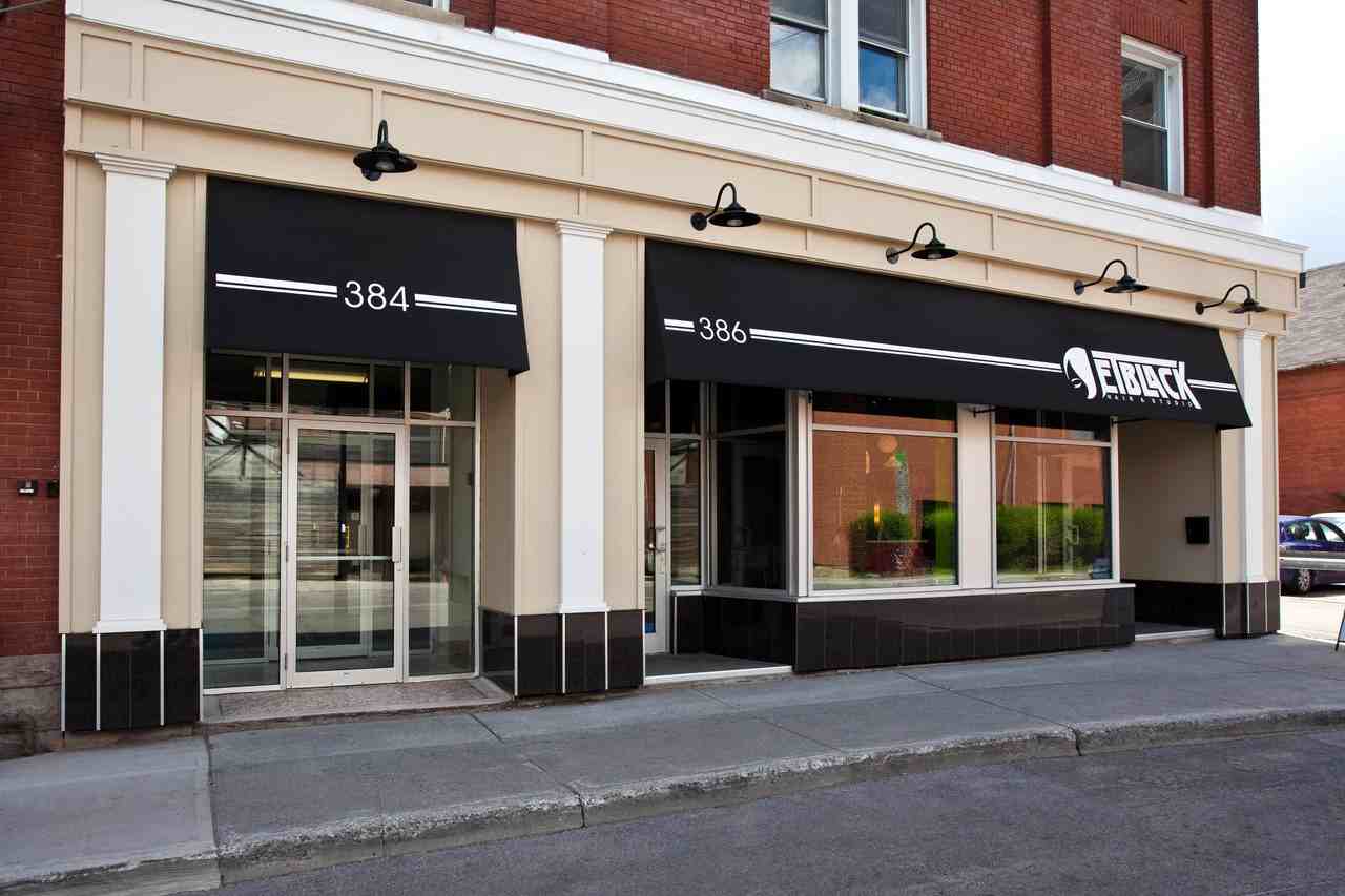 384 MacLaren St. - Photo 2 of 50