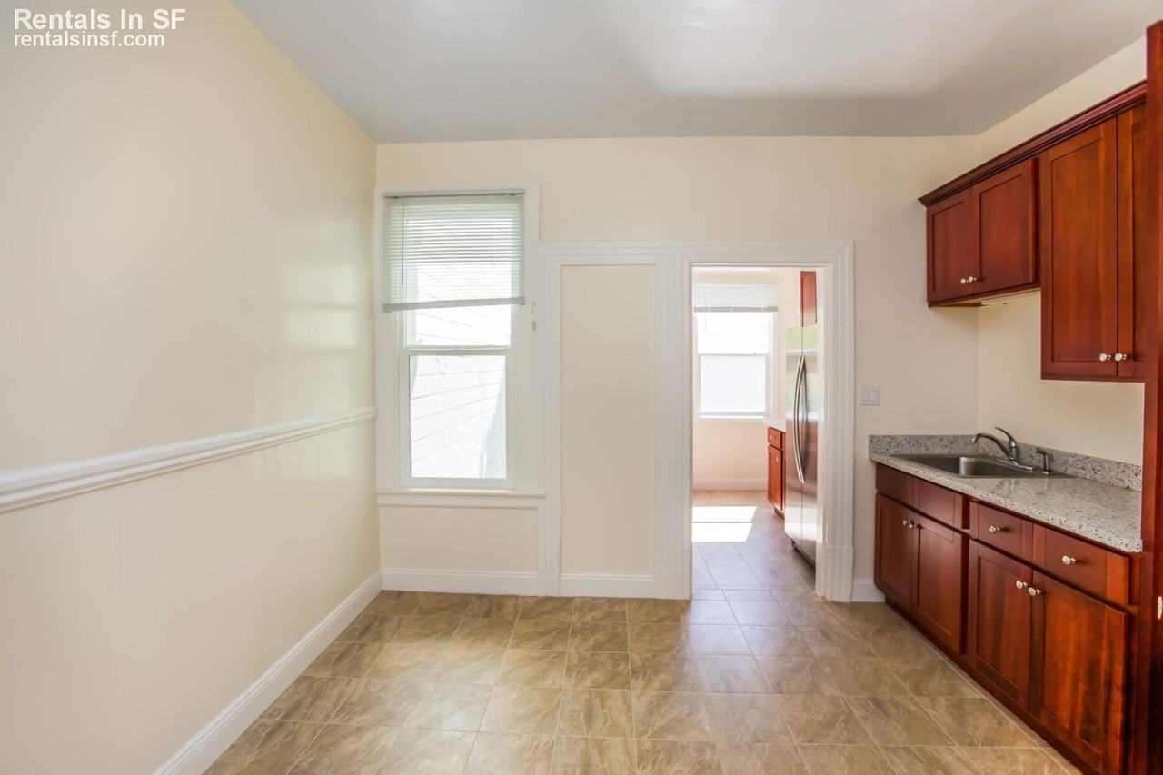 619 Chestnut St - Photo 3 of 8
